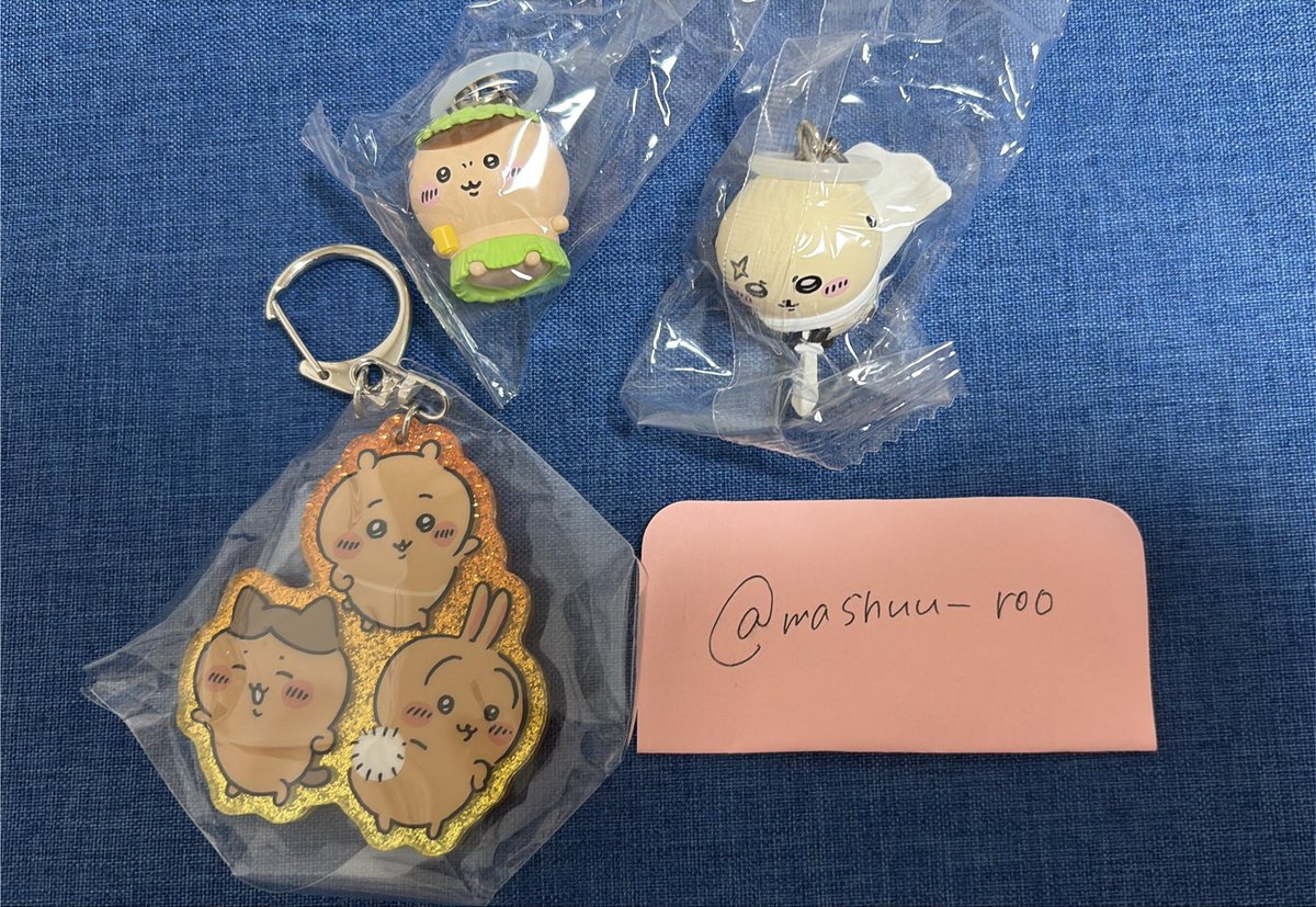 mashuu_roo's tweet photo. 映画 ちいかわ 入場者特典 ミニフィギュア めじるしアクセサリー 入場特典  交換　ラメアクリルキーホルダー

譲 ラッコ、くりまんじゅう、日焼けトリオ

求 モモンガ　イーヤーヤダヤダ
　めじるしはシーサー、古本屋も検討

郵送で交換
めじるしは2：1も検討可能
お気軽にご連絡お願いいたします。 https://t.co/CbzDGEQ1o5