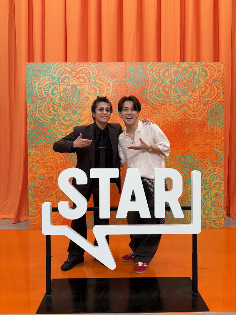 Miyachika_TJ's tweet photo. STARにて
On My Road -Stadium ver.-
披露させてもらいました✨✊
颯くんにも会えたぁ！嬉しみ🕺🕺

みなさんありがとうございました✨ https://t.co/06ZyyTHAjf