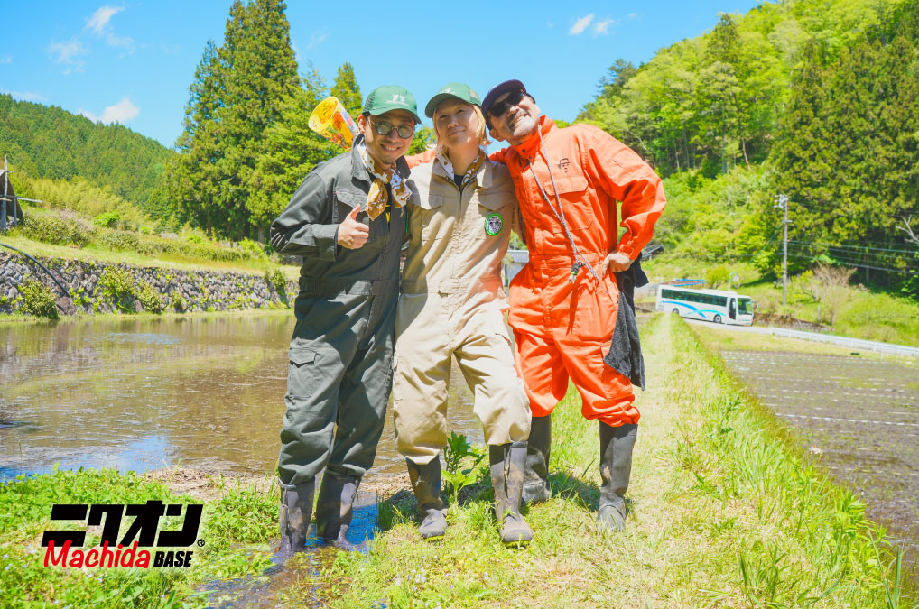 nikuon29machida's tweet photo. 🎤🔥 出演アーティスト第二弾発表‼️ 🔥🎸
ニクオン町田BASE’26に、新たな2組の出演が決定！

／
🌾 吉田山田柴田
🌙 GoodMoon
＼

Chage × 吉田山田による異色のコラボプロジェクト「吉田山田柴田」が出演決定！

さらに、日本をはじめ欧州・北米・アジアなど世界を舞台に活動する兄弟アコースティック・ギターロック・デュオ「GoodMoon」も出演します！

📅 2026年10月24日（土）・25日（日）
📍 町田シバヒロ
🎟️ 入場無料

詳しくはこちら👇
https://t.co/bdpmaNHlKV

今後も出演アーティストを順次発表予定です。お楽しみに！
#ニクオン町田BASE
#吉田山田柴田
#Chage
#吉田山田
#GoodMoon
#町田シバヒロ
#入場無料
#ニクオン
#肉ハジケテ音シタタル
#町田市
#町田シバヒロ
#町田イベント
#音楽フェス
#野外フェス
#入場無料