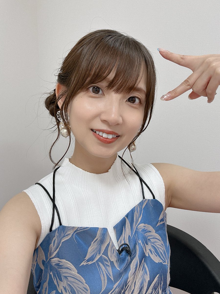 rumirumi_81pro's tweet photo. #オールワークスメイド Abema特番生放送、ありがとうございました🧹✨
3人で笑いっぱなしの1時間でした！！
アニメも折り返し地点。ここから新キャラも増えて新章が始まっていきます🩵
引き続きうちの世界一可愛いメイドのメロディをよろしくお願いしますね！
もちろん、ルシアナとレクトも！笑 https://t.co/iiHZpHd3CD