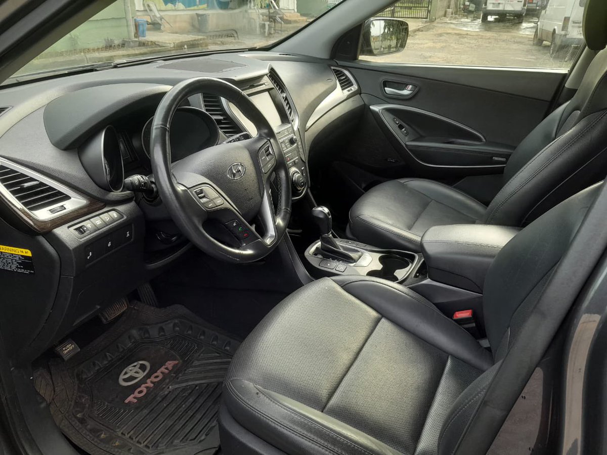 ibkizy's tweet photo. new arrival 2017 hyundai santa fe  tokunbo accident free full option with double panoramic roof and thumbstart  going for 19.5m location ikeja. https://t.co/3brgmGG4Mx