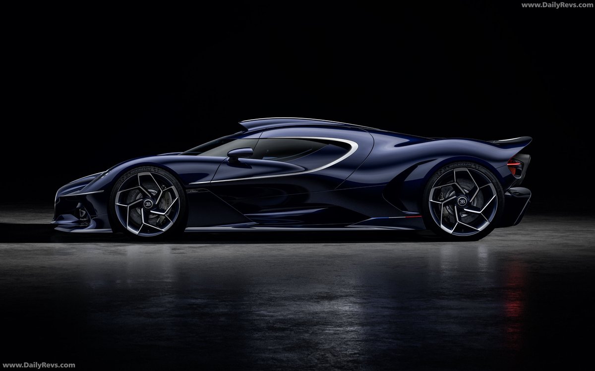 dailyrevs's tweet photo. 2027 Bugatti Destrier | DailyRevs
Destrier is the third one-of-one build in Bugatti's Programme Solitaire, built on the Bolide's carbon fiber monocoque and stripped of wings, vents and aero addenda.
#bugatti #destrier #Solitaire #dailyrevs https://t.co/ksrLzuz94H