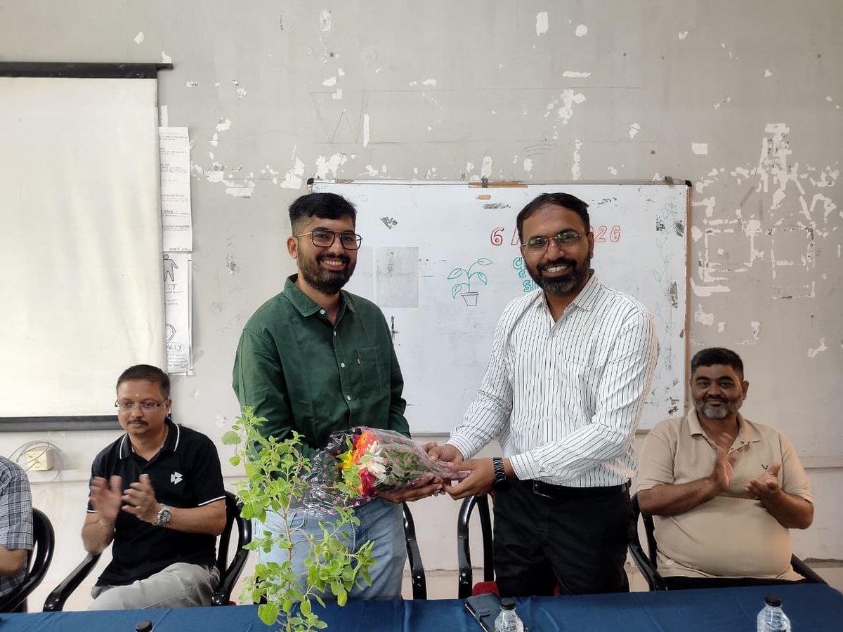 DarshanThacker8's tweet photo. Tree plantation programe chief guest at ITI Bhuj-kachchh https://t.co/wGwJDV3lOl