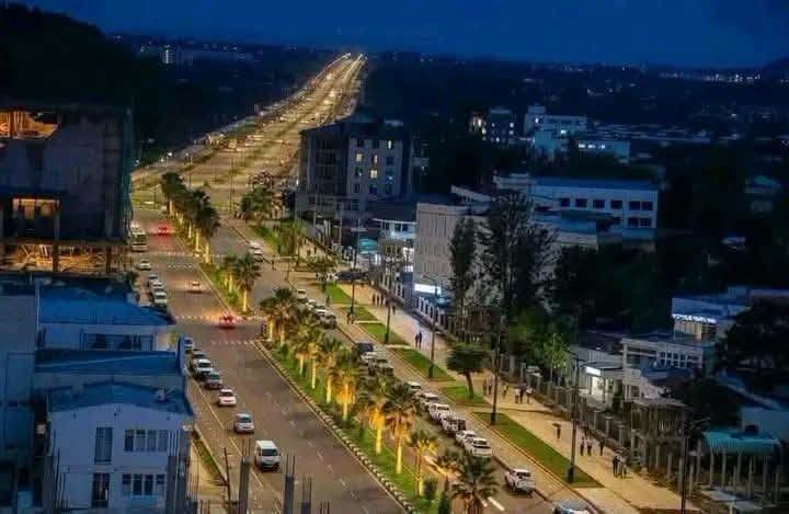 AMECOONLINE's tweet photo. Bahir Dar: Beauty Enhanced by Beauty
Addis Ababa | August 6, 2026 (AMECO):Nestled for centuries in the embrace of nature, caressed
see more :https://t.co/VROdLYVTfv
#AMECO #BahirDarCorridorDevelopment #BahirDar #LakeTana #BlueNile #Ethiopia #Tourism #UrbanDevelo https://t.co/fqZlxQA3BF