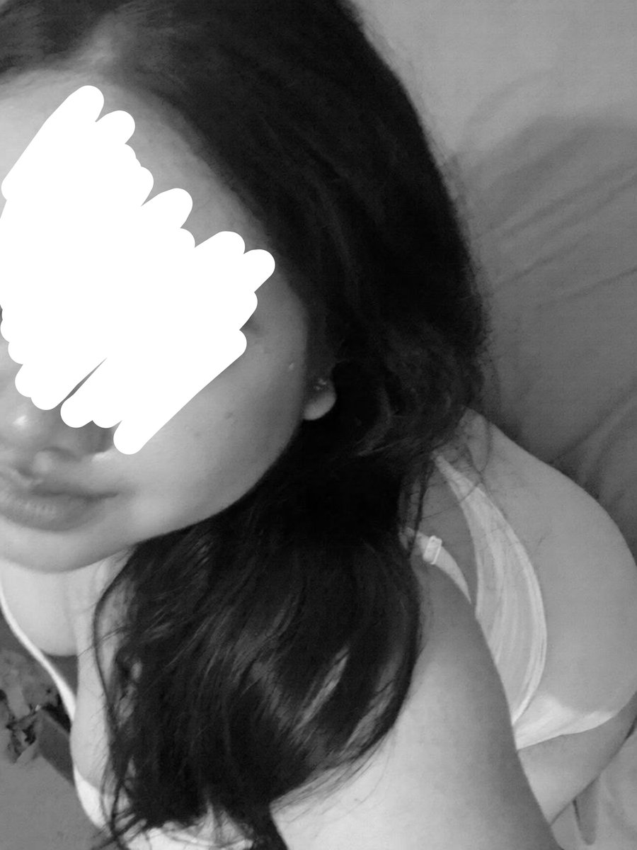 aywlndr03's tweet photo. malam jumatan yuk https://t.co/xI7ZkL85Je