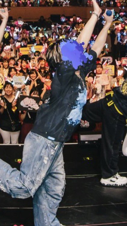 yy_I2o2's tweet photo. えこれは染めたんですか❓😭😭😭
数年前のりぅらさん的な髪型って解釈で大丈夫❓❓ https://t.co/zwESyMXcSU