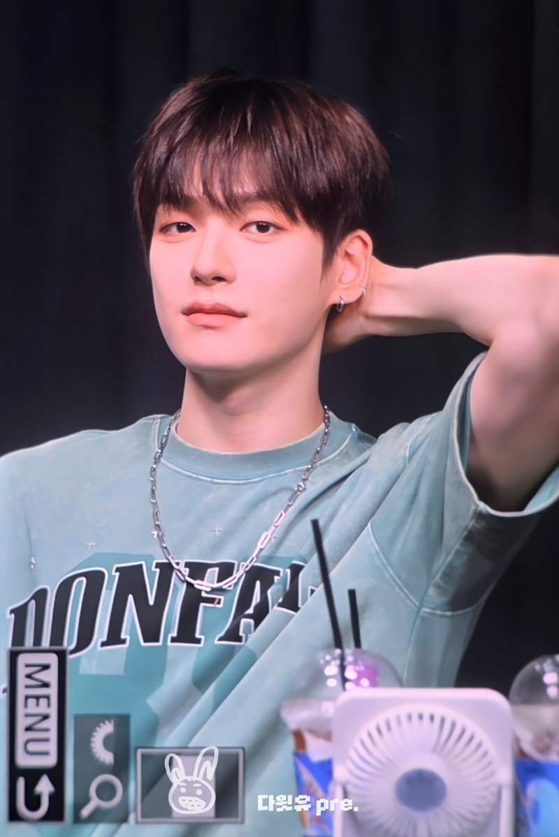 dawith_you's tweet photo. 260806 스타라이크

💚💚

#이펙스 #EPEX #위시 #WISH #곽다윗 https://t.co/mi8Cpkq2Ct