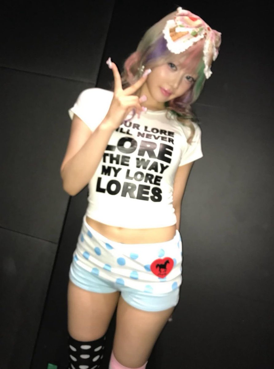 swoharas's tweet photo. ⋆ ೀ📞🛼   #edrtwt  #moothunt ━╋

⠀:¨ ·.· ¨:
⠀  `· .  8teen :: she/her ﹒ ꜝ 🌄🫧 
      ⠀⠀✚ ₊ 161 cm | cw 73kg | gw 57kg ✿︎ㅤㅤ 
            in search for interactive moots 👀 !!
⠀     ⠀💬 / 🩷 / 🔄⠀for⠀moots .ᐟ https://t.co/TtK267ibve