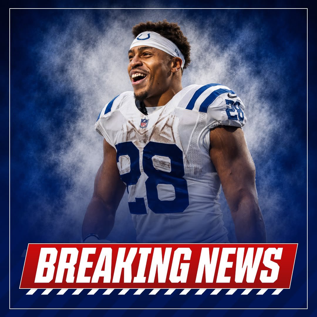 MySportsUpdate's tweet photo. Just in: The #Colts and 3x Pro Bowl RB Jonathan Taylor have agreed to a 2-year, $44M contract extension, per @AdamSchefter.

Taylor led the NFL with 18 rushing TDs last season and has totaled 3,530 total yards over the last two seasons. https://t.co/ol5s0PsX1y