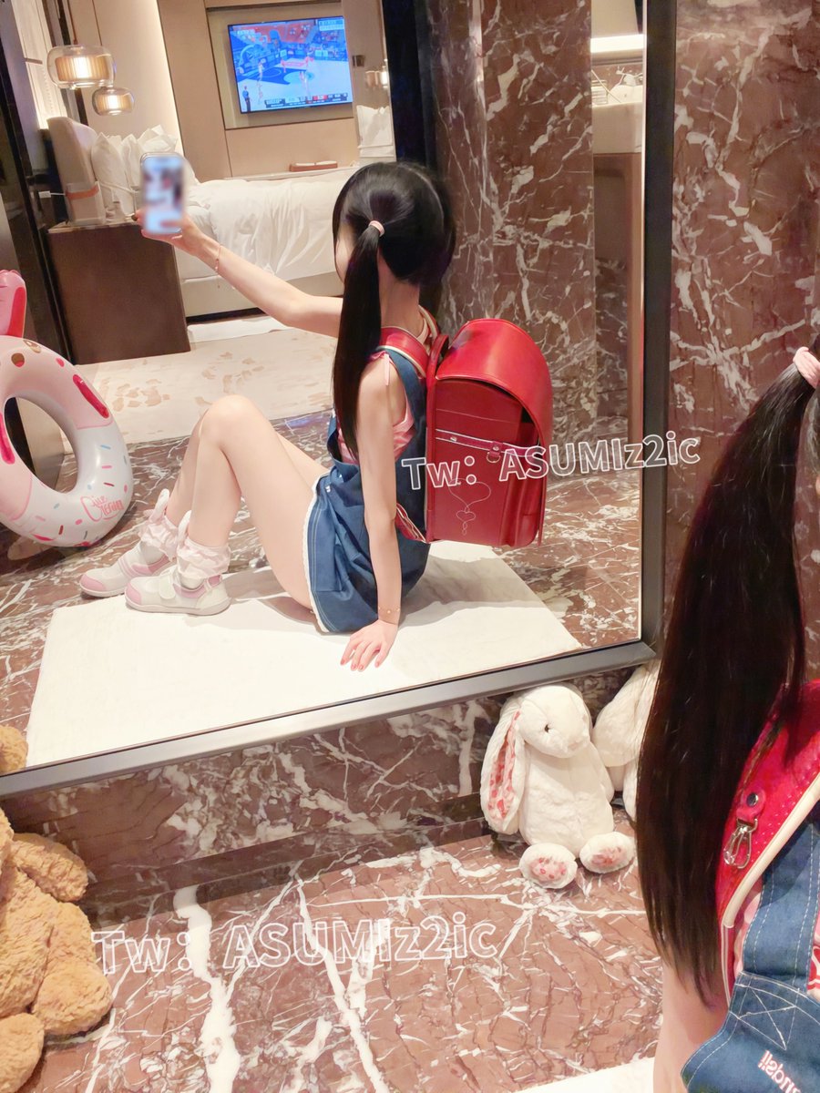 ASUMIz2ic's tweet photo. 小挂件宝宝

#白虎
#萝莉
#双马尾 https://t.co/DwDStSDU4c