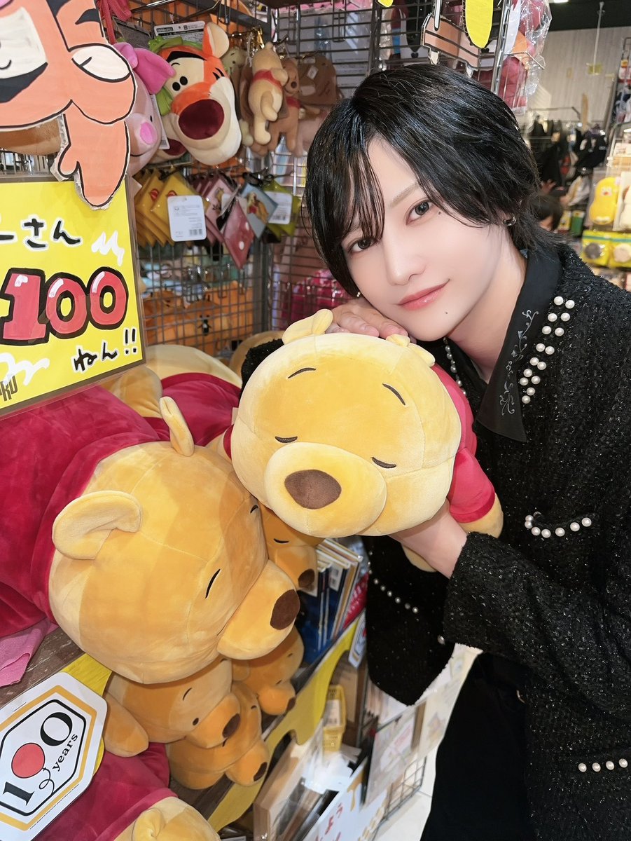 syo_official's tweet photo. 今日は初の会場、俺に会いに来てくれてありがとうな🌹

心強かったよ！いつもありがとう。
初めましての子もありがとうね！

明日は新曲＆ワンマン決起集会🔥
待ってるな！！！

#俺だけみてろ #メン地下 #自撮り界隈 
#8月14日ブロッサムワンマン 
#8月15日永瀬翔梧生誕祭 https://t.co/hMlJOHF55r