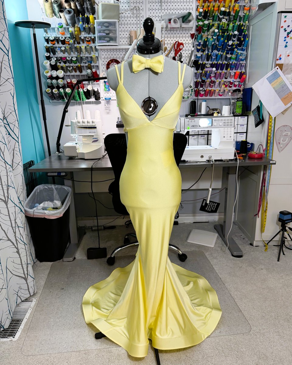 S_RockCustom's tweet photo. β¨π PROM PERFECTION WITH A CUSTOM TWIST! πβ¨
π https://t.co/F4UrccyxWx
#PromAlterations #MatchingBowTie #PromCouple #SRockCustom #PromSeason #CustomPromLook #SustainableFashion #TailoredPerfection #PromReady #PromStyle https://t.co/M2Xfdircsc