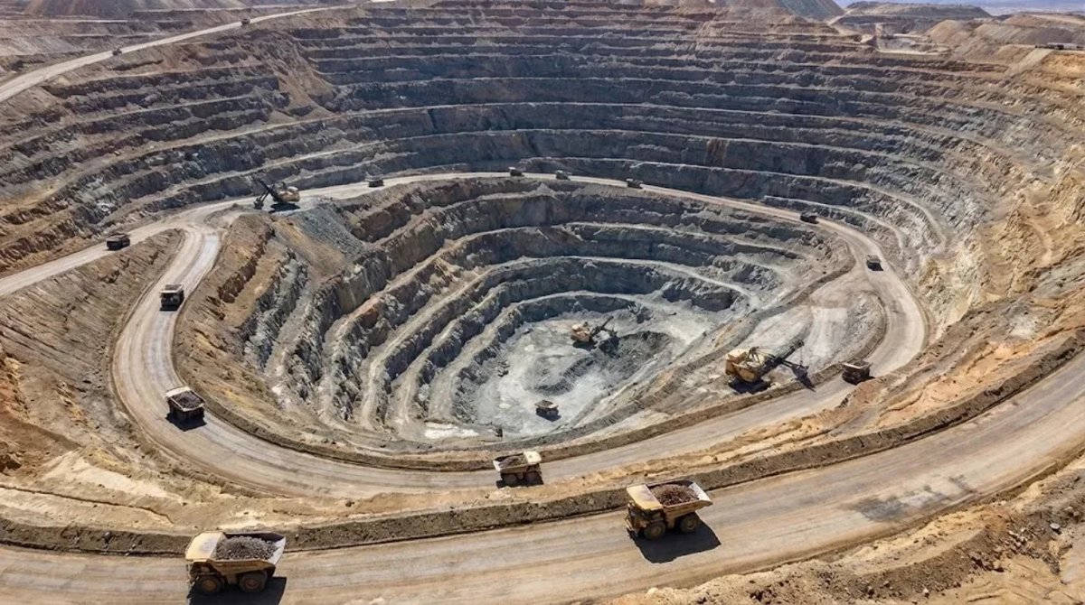 Borsatek's tweet photo. Amex Gold, Perron Projesi’nde portal patlatma çalışmalarını tamamladı https://t.co/IknLKtqiSL #altınmadenciliği #Amex #Amexgold https://t.co/VVauvRli1l