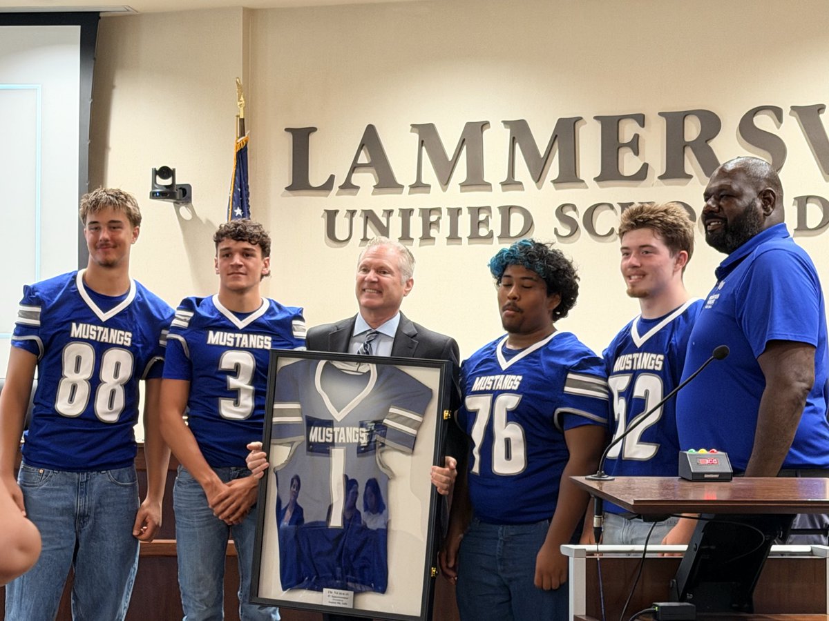 BEngstrom2027's tweet photo. Led the pledge at the school board meeting and presented the Superintendent Kirk Nicholas with an honorary jersey for always supporting athletics. @CoachLWalker @Brayden2o9 @rece_turner and Kai Young. @LammersvilleUSD https://t.co/OjTAXzUuX6