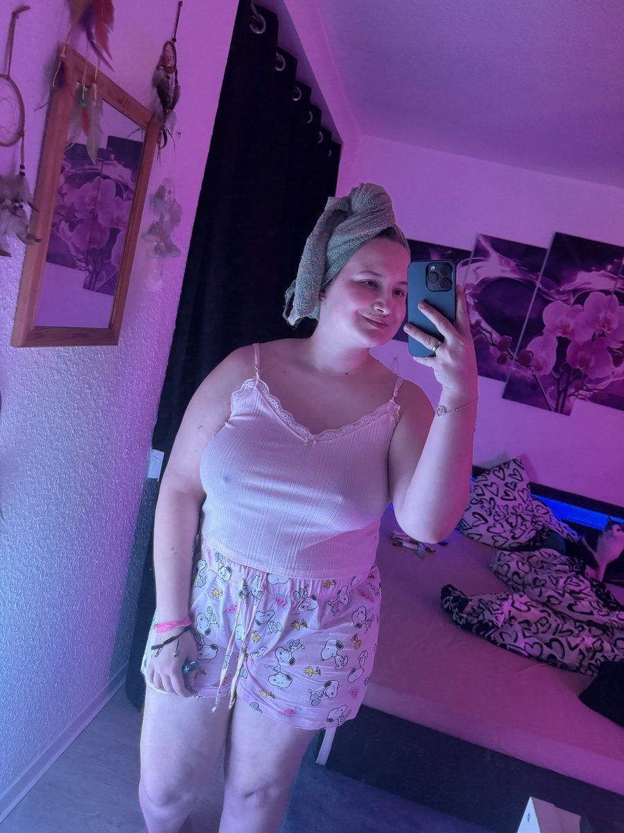 RomySecrets tweet picture