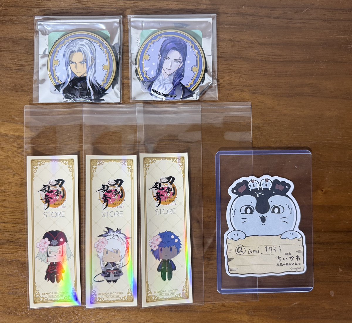 ami_1733's tweet photo. 【譲渡】刀剣乱舞 STORE ストア 祝装 缶バッジ 11弾 特典 千社札風ステッカー

譲→ 人間無骨、丙子、石田、八丁

求→ 定価+送料

缶バッジ1点につきご希望のステッカー1枚お付けいたします。
検索からもよろしくお願いいたします。 https://t.co/73z5Id5s0W
