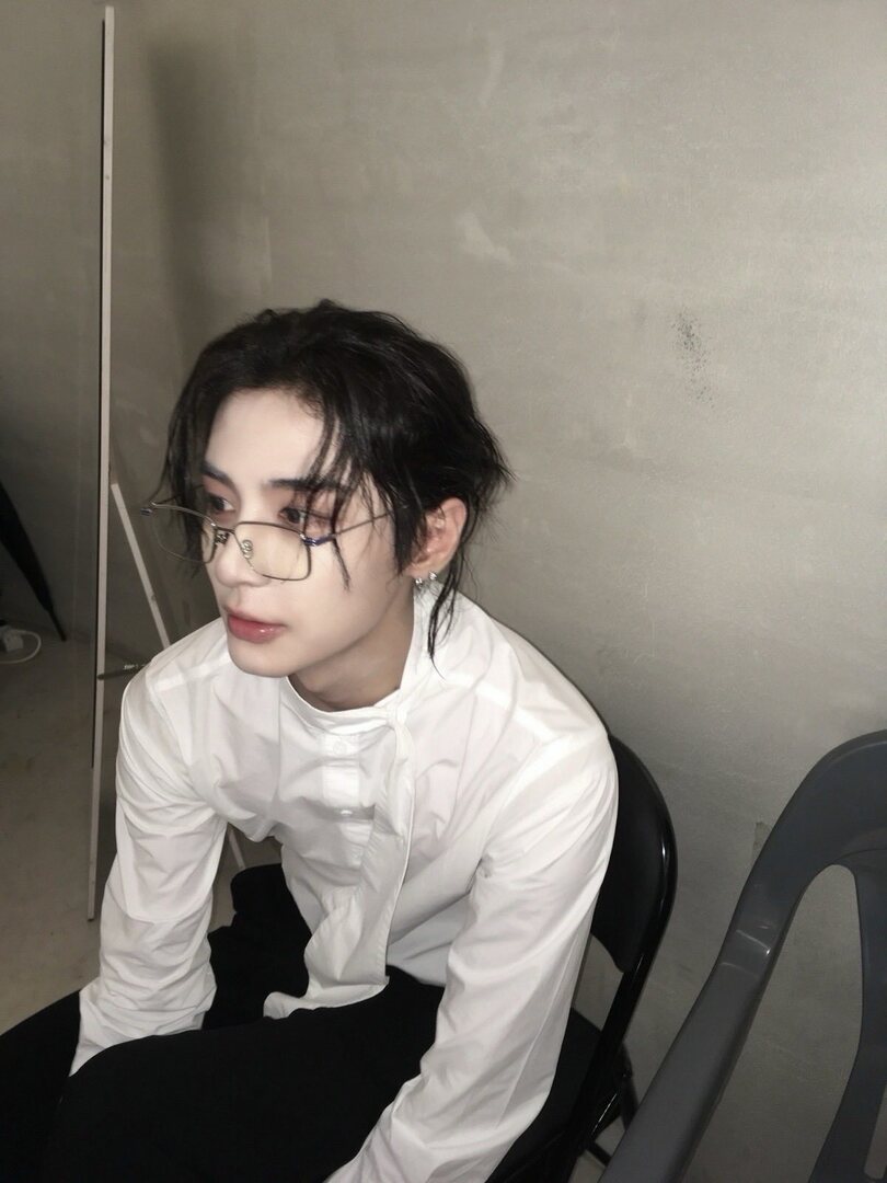 selfolssi's tweet photo. hi info GDM hype upchar by reply/like yang Kim Leehan nya avail. bebas reply atau like keduanya oke juga yang penting GDM upchar help mau ikutan. https://t.co/NbicxUU5xu