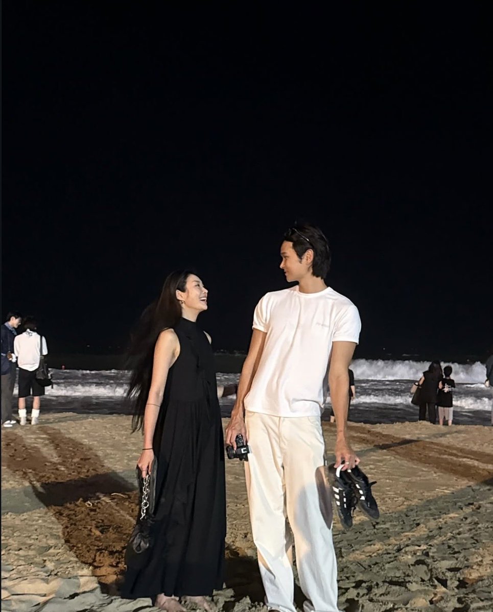 imvvin's tweet photo. aww myungju x chanyang went on a beach date 🥹🫶🏼 #thelovelab https://t.co/bi9uezfaAg