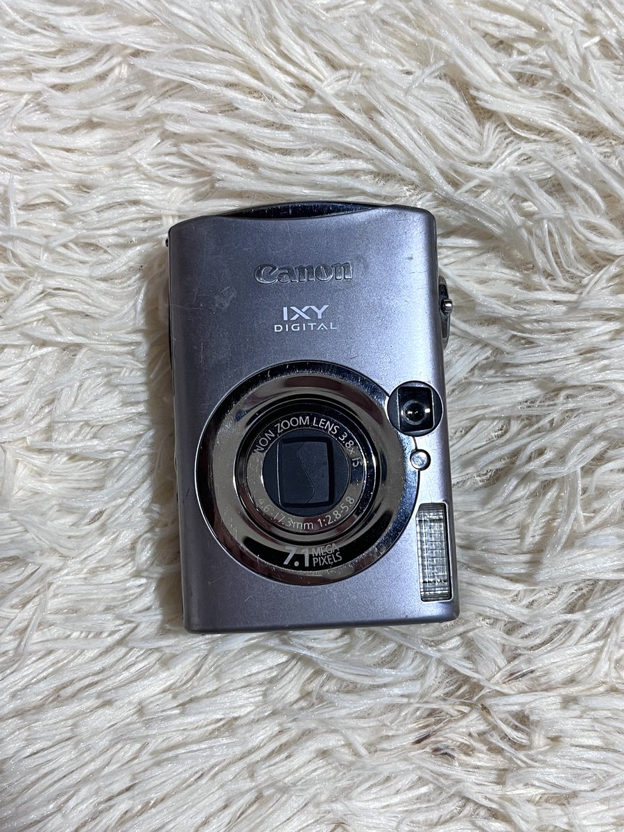 namfonovf's tweet photo. Canon ixy 900is รุ่น k.พั้นรักแมว
 บอดี้มีรอยตามการใช้งาน ทำงานเต็มระบบ จอสวย เลนส์ใส ราคา 4990ส่งฟรี✨ สิ่งที่ได้ ตัวกล้อง แบต เมม ที่ชาร์จแบต ที่ดึงรูป 💖
#กล้องดิจิตอล #กล้องดิจิตอลมือสอง  #ส่งต่อกล้องดิจิตอล #กล้องมือสอง https://t.co/FYdXb22hxz
