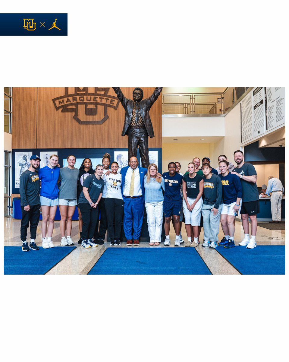 MarquetteWBB's tweet photo. 𝙿𝚁𝙴𝚂𝙸𝙳𝙴𝙽𝚃𝙸𝙰𝙻 𝙰𝙿𝙿𝙴𝙰𝚁𝙰𝙽𝙲𝙴
Thanks for stopping by and spending some time with us yesterday, @MarquetteUPres 💙
#WeAreMarquette | #playwithHEART https://t.co/S2I0HxABZz