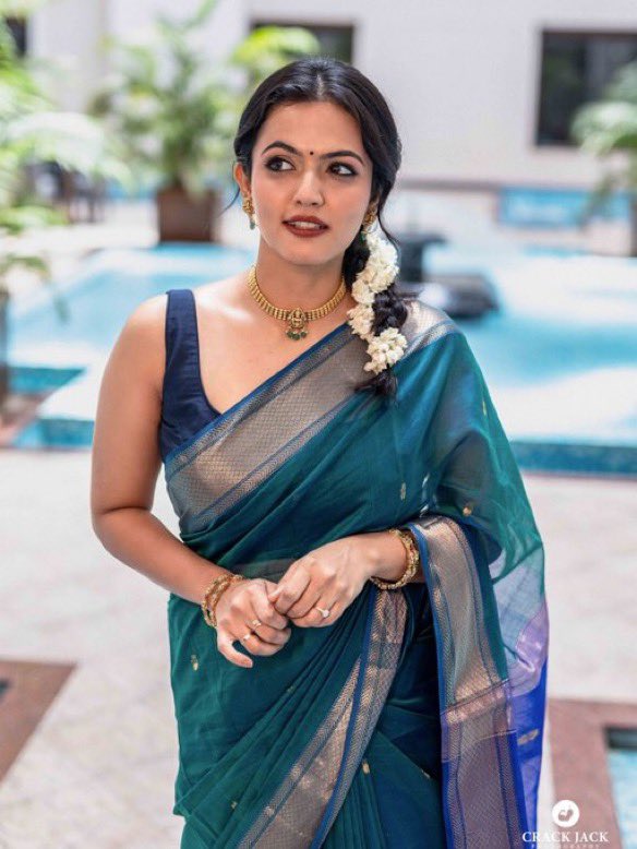 muthalbo's tweet photo. Aparna Das
#Aparna #AparnaDas https://t.co/Yy3qxfbrKB