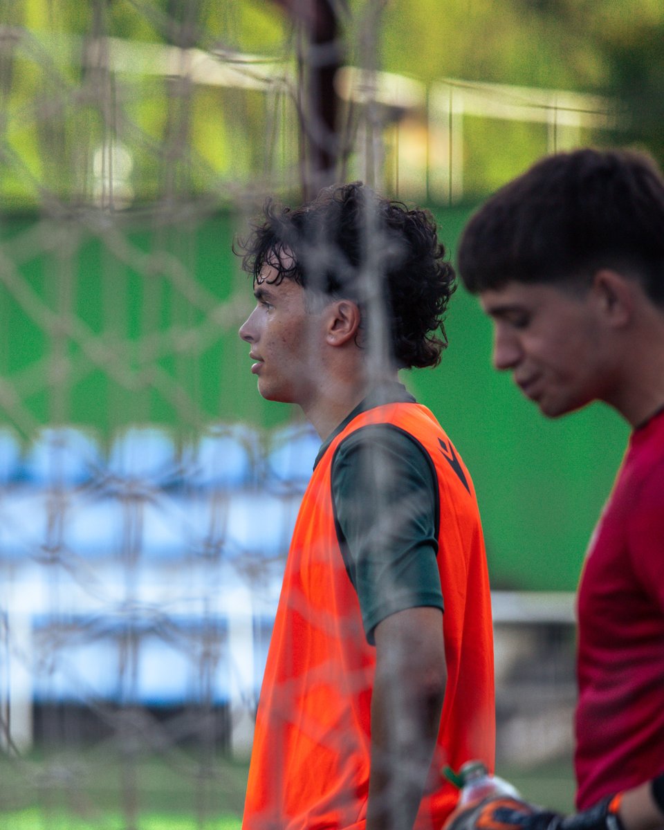CanteraRAI's tweet photo. El Juvenil A ya trabaja con la mirada puesta en una temporada ilusionante.

#pertenencia https://t.co/UHdwv21G4D