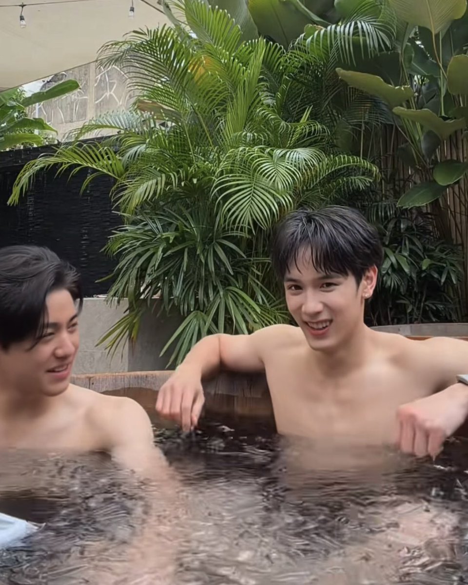naneng_jaa's tweet photo. (( เซิฟโปรเกรส จะไปรู้อะไรร )) https://t.co/JHBZL9R2Ac