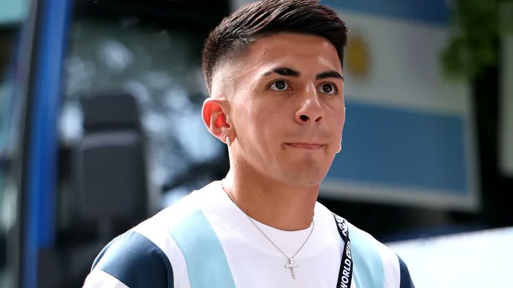 liberta___depre's tweet photo. ⚠️Agora 

Thiago Almada é o novo jogador do River Plate, da Argentina. Acordo fechado com Atlético de Madrid por € 20 milhões.

Via: @marca / @FabrizioRomano 

📷Getty Images / 📷Divulgação https://t.co/3UfX7564Op
