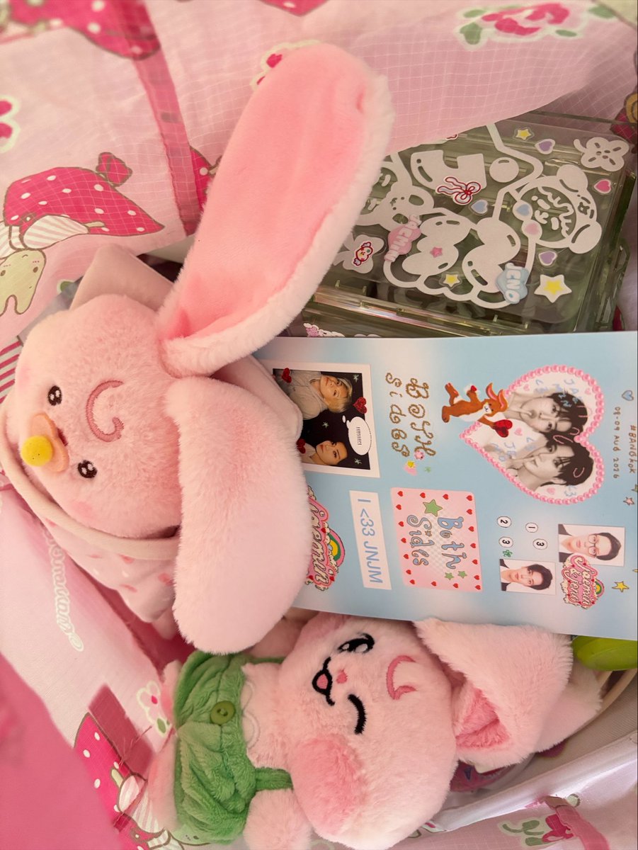 mymelodypg45's tweet photo. ∧＿∧＿∧
(*･ω･)ω<*)
/⌒ づ⊂⌒ヽ https://t.co/03qAXpYclC