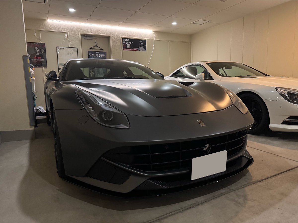 r12berlinetta's tweet photo. F12、復活しました✨️

修理までの道のりは…本当に長かった😭

まさかDCTが逝ってしまうとは思っていませんでした…。

まだ学習が終わっていないので、100〜200kmほどは慣らし運転が必要ですが、久しぶりに響くV12サウンドはやっぱり最高です🔥 https://t.co/E2EtvgMCaR