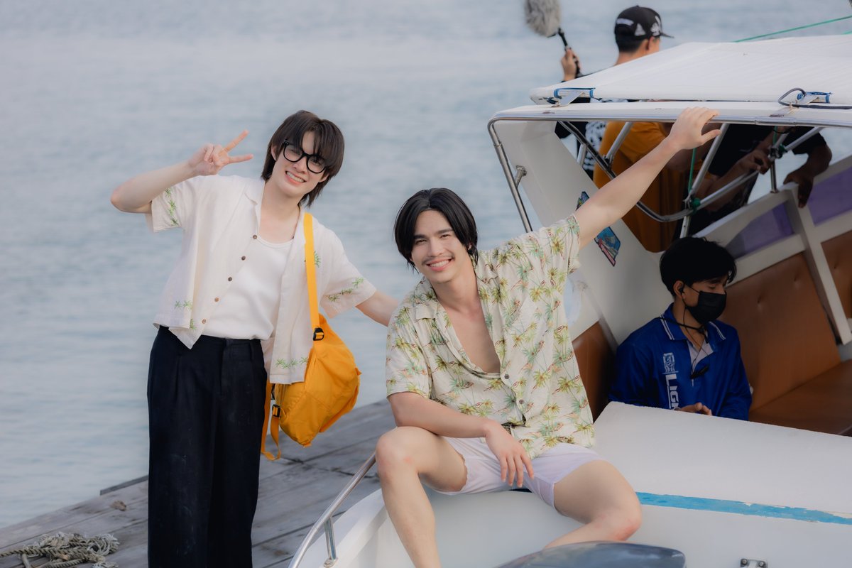 YourThirdSeries's tweet photo. Behind The Scenes “ที่สามของเธอ Your Third Series EP.2” 🌳🍊

สามารถรับชมได้แล้วตอนนี้ที่ iQIYI ที่เดียวเท่านั้น : https://t.co/V2JwtCEJcn

YOUR THIRD SERIES EP2
#ที่สามของเธอEP2
#ที่สามของเธอSeries
#YourThirdSeries
#MandeeWork https://t.co/qQMDfqORky