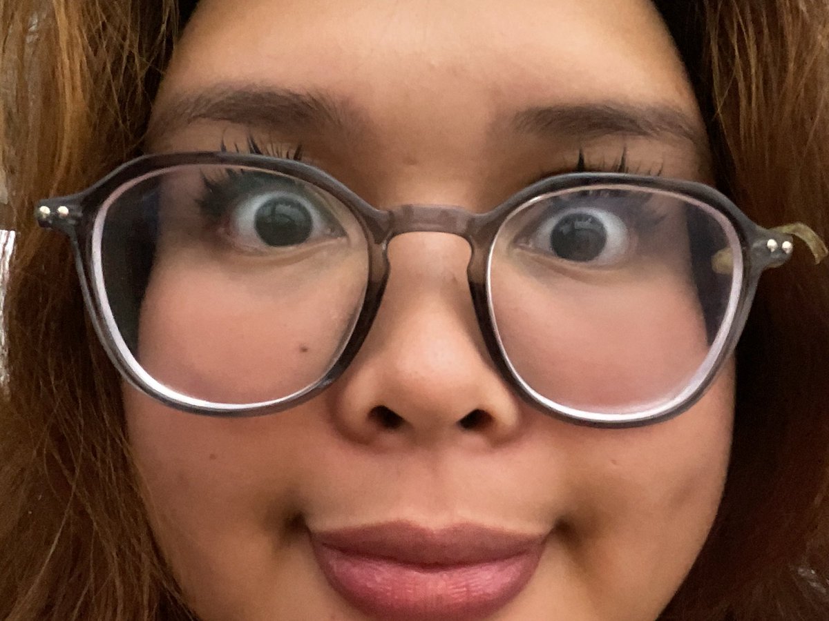lesb14nic's tweet photo. do u guys like my lashes https://t.co/sv7daCr4Y1