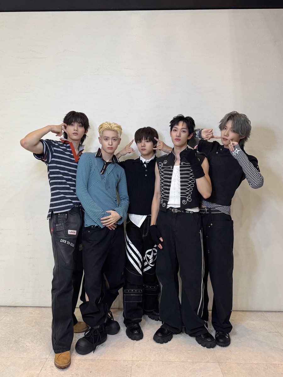 officialTheWind's tweet photo. [📸]

#260806

✔️ The Wind (더윈드) Mnet #엠카운트다운

#더윈드 #THEWIND #The_Wind
#Second_Wind https://t.co/wK6w9Br02p