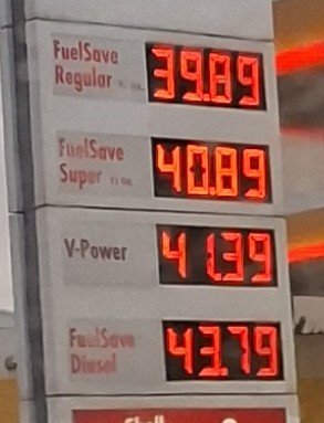 vichoguate's tweet photo. CAMBIOS EN PRECIOS DE COMBUSTIBLES
⛽️⛽️⛽️

Varias gasolineras ya aplican modificación:

•Super y Regular bajan Q.1.20
•Diesel sin variación 

(Autoservicio.  Departamentos de Guatemala).

#OjoAlDato https://t.co/50fjymE7uk