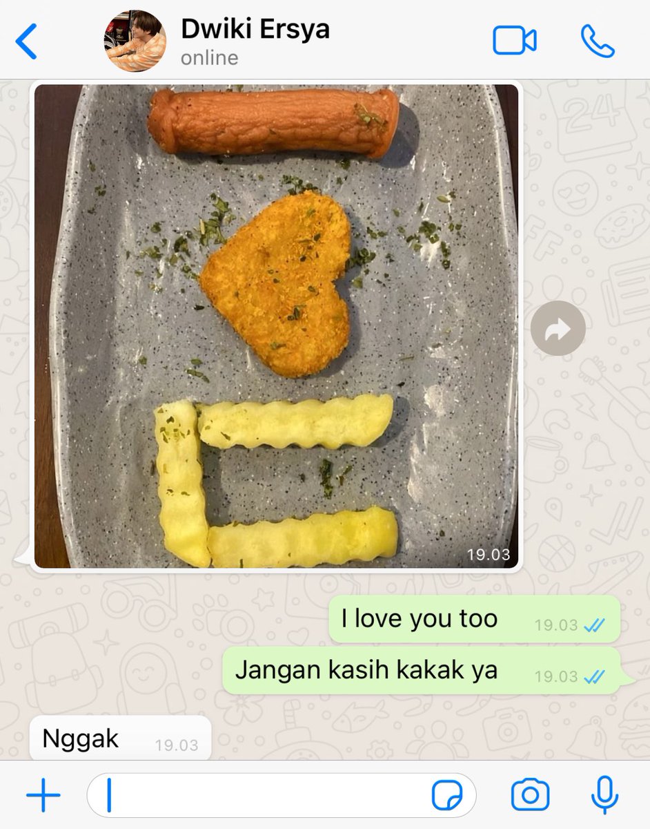 1106pages's tweet photo. ah ini dia daily chat suami yang ditinggal istrinya pergi itu https://t.co/FdD4xCBkeD