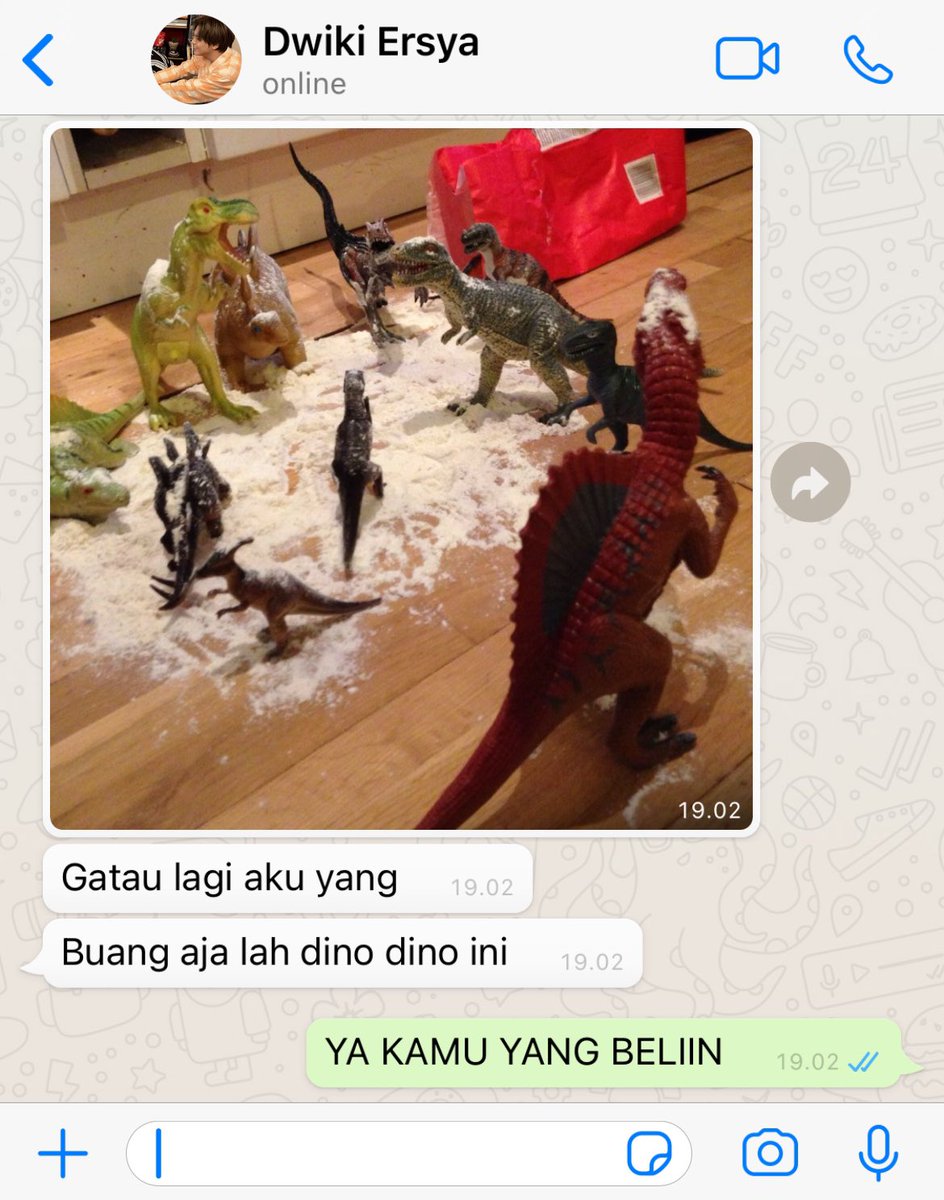 1106pages's tweet photo. ah ini dia daily chat suami yang ditinggal istrinya pergi itu https://t.co/FdD4xCBkeD
