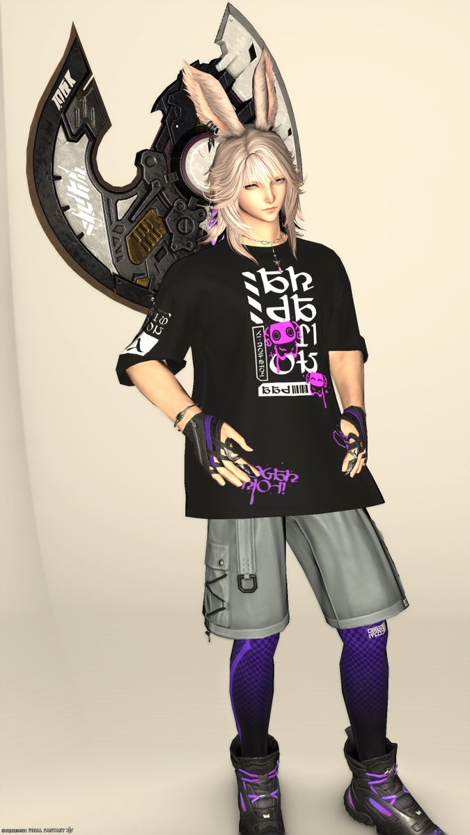 Alexander_Gff14's tweet photo. ファンフェスの衣装でタンクやってます＾＾
ヴァンガード装備がピッタリです👍
（PC版です。）
#FF14 https://t.co/K5GNCiCPUL