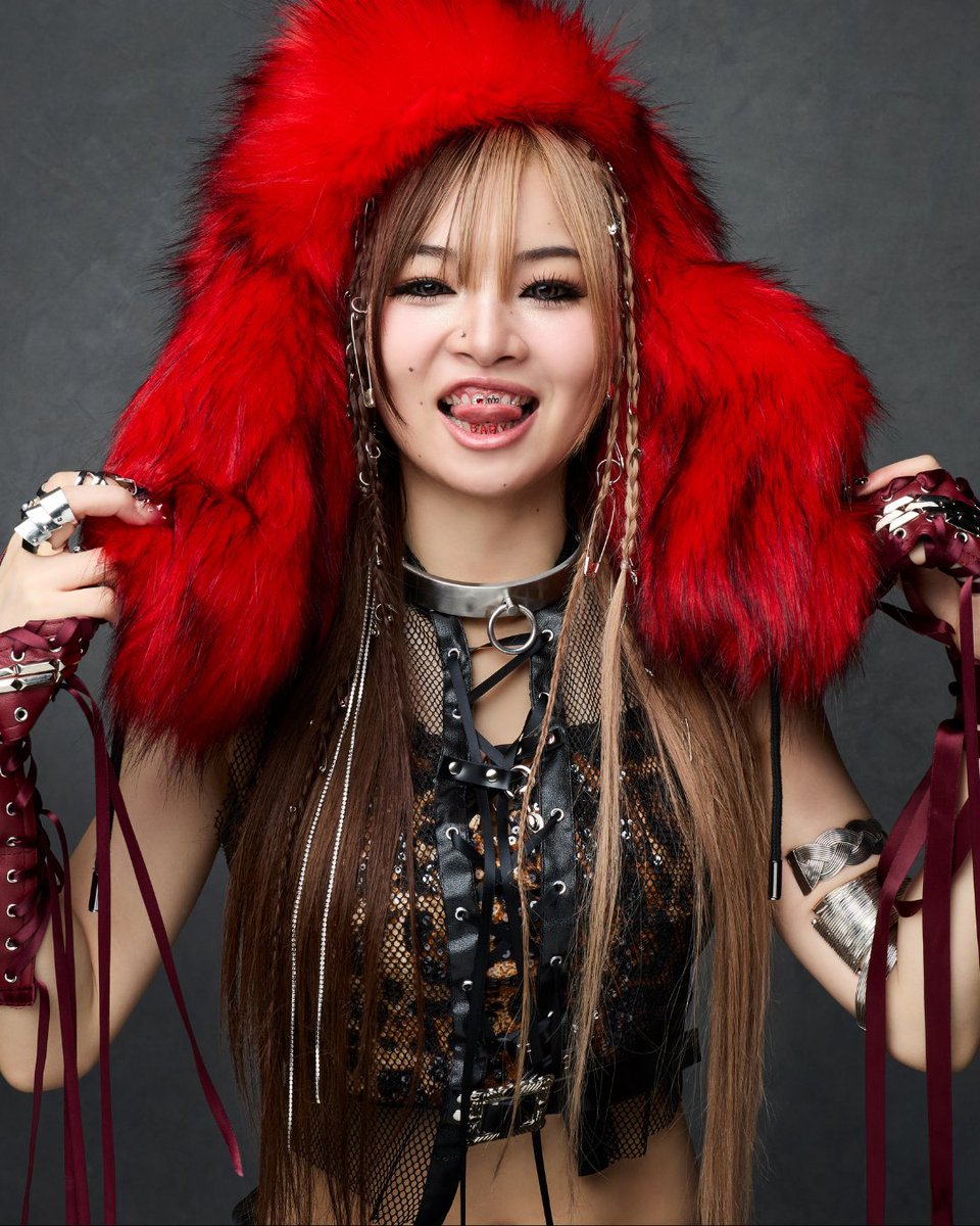 NLM__official's tweet photo. NO LABEL ARTISTS
"TAKARA"
#ASHA #KOKONA

@TAKARA_BRAVE 

#TAKARA #NOLABELARTISTS https://t.co/CnGFEWY84u