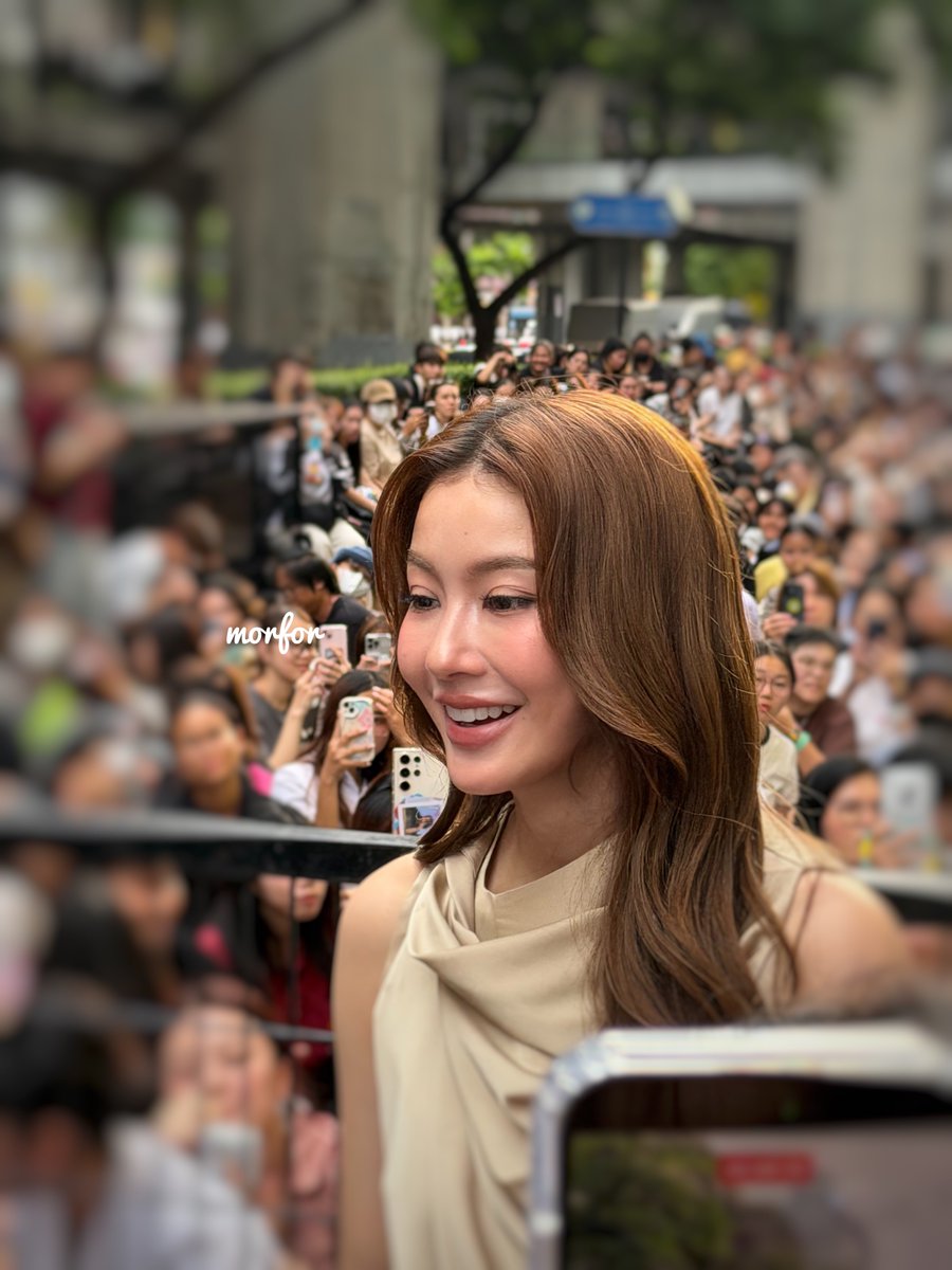 mmffhun's tweet photo. ได้มองพี่ตาลจากที่ไกลๆ               อ้าวใกล้ละ https://t.co/lkAneSQXbv