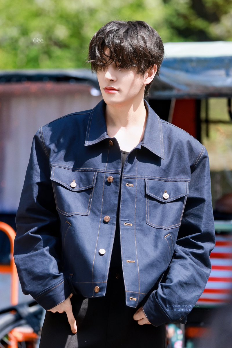 1stmysim's tweet photo. 웃는 거 예뻐 🥹💕 https://t.co/s6wb34IpFW