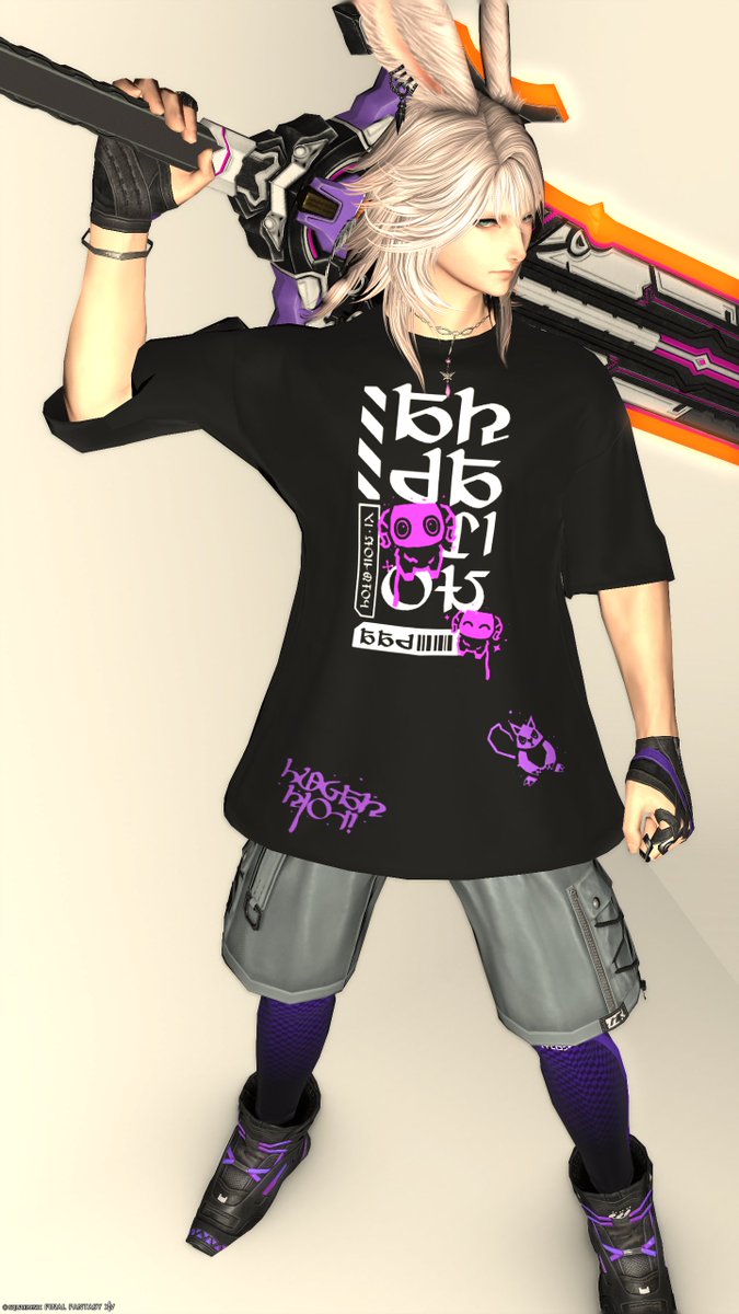 Alexander_Gff14's tweet photo. ファンフェスの衣装でタンクやってます＾＾
ヴァンガード装備がピッタリです👍
（PC版です。）
#FF14 https://t.co/K5GNCiCPUL
