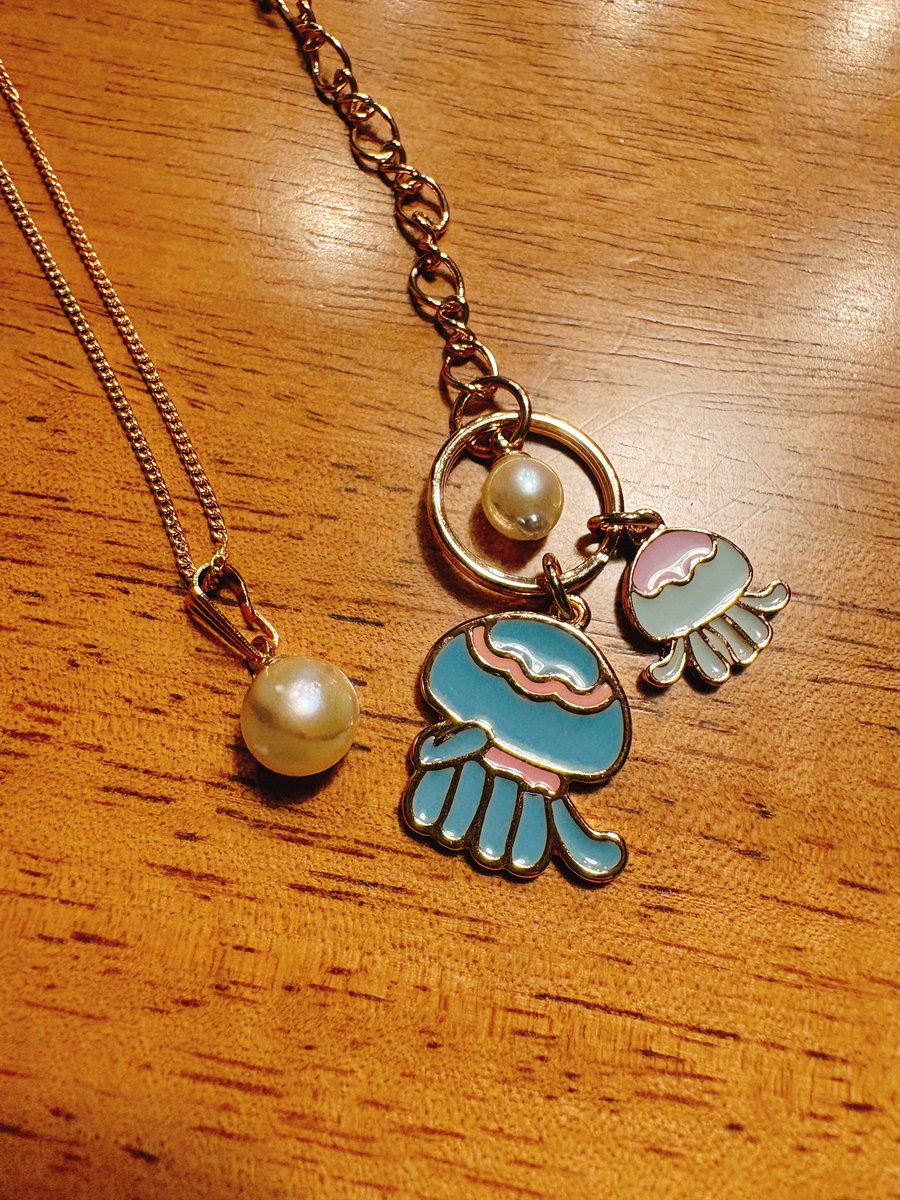 sakaeq's tweet photo. 水族館の戦利品✨ https://t.co/fsjkYUVZxJ