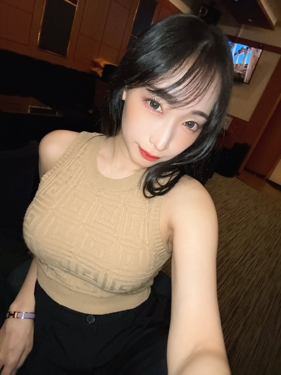 Hasumi Claire