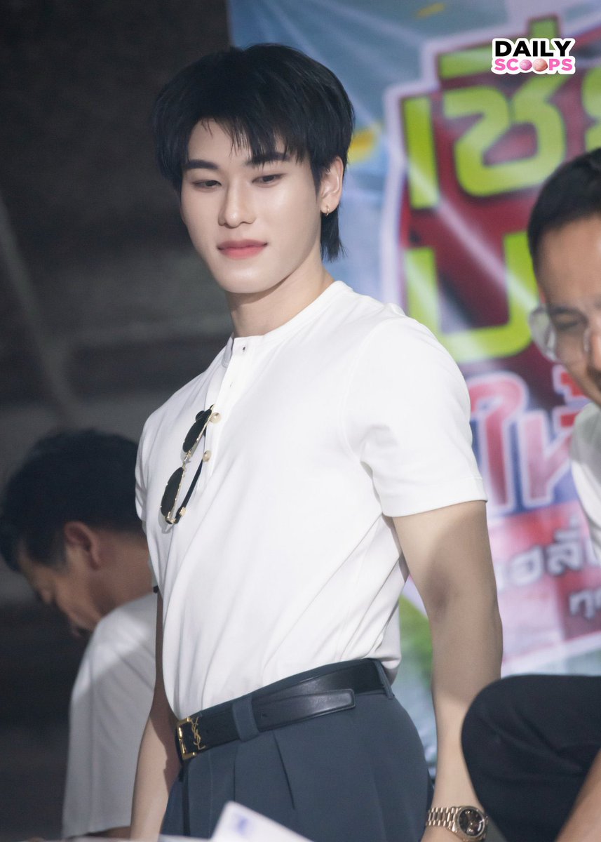 smontumtum's tweet photo. เข้าโค้งอันตรายอย่างต่อเนื่อง 

คำเตือน : ผู้โดยสารอย่าลืมสวมหมวกกันน็อค👄
#เดอะบอยอินซอยปาร์ตี้
#MensFolioThailand
#ออฟโรด #offroadKTP #OFFROAD https://t.co/gwEInIJJjC