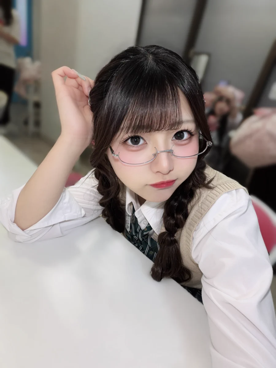 るんるん Reposts by るんるん (@maid_runrun) / X