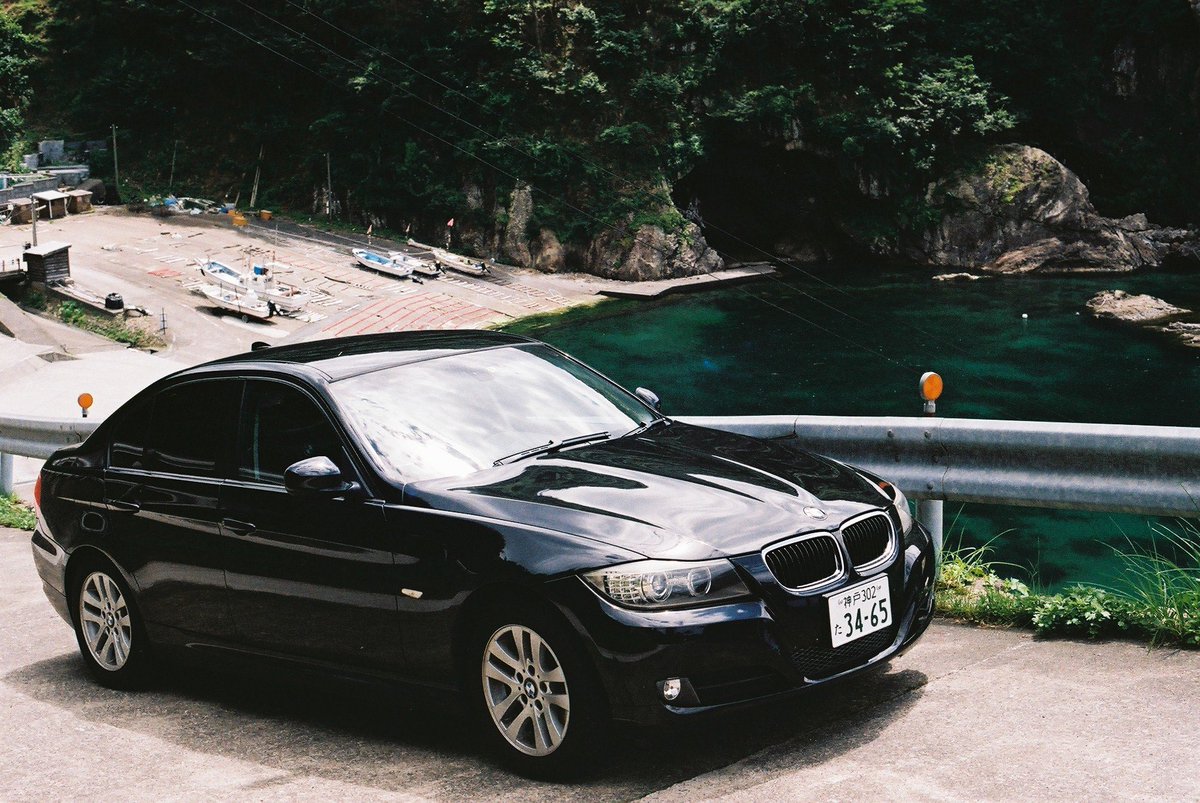 HIRO_BMW's tweet photo. フィルムカメラ(Nikon F100)で残すE90
春夏秋冬セット https://t.co/wg9P4pUinn