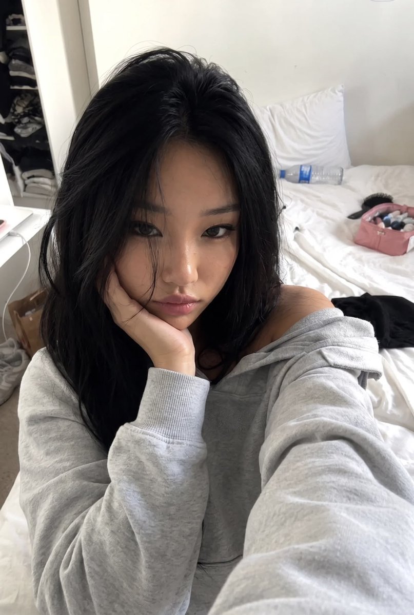 Kimuzbvw's tweet photo. Wifey material? https://t.co/5z9GSyx3Tk