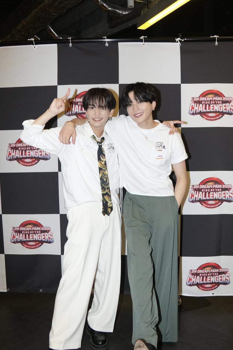 fantastics_fext's tweet photo. FANTASTICS VOCALIST LIVE 2026
 "山羊と犬" DAY-2
 ⁺‧┈┈┈┈┈┈┈┈┈┈┈┈‧⁺

DAY-2 東京公演2日間
ありがとうございました🎤

🎧SETLISTはこちら
https://t.co/RGElPz5AtD

そして本日 #HBD堀夏 🎂
会場の皆さんとお祝い!!
https://t.co/aS3cqmphV7

11月の神戸公演もお楽しみに✨

#山羊と犬
#FANTASTICS