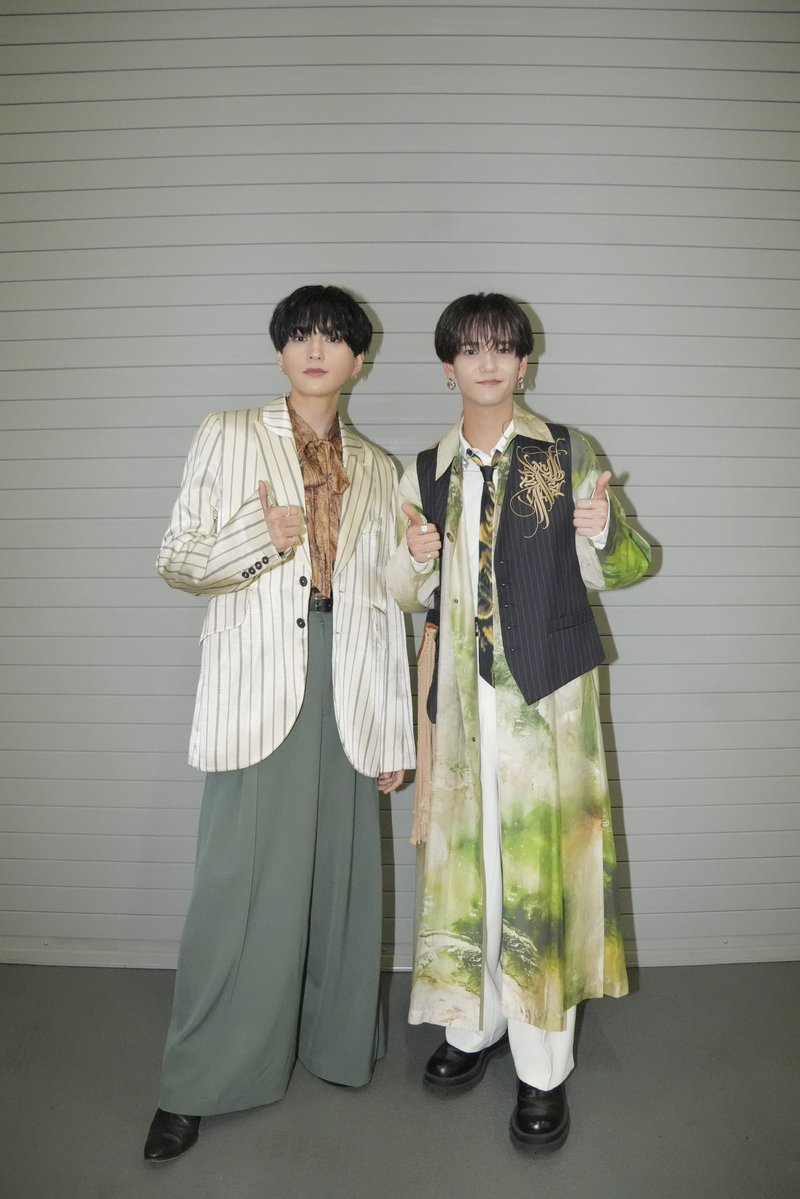 fantastics_fext's tweet photo. FANTASTICS VOCALIST LIVE 2026
 "山羊と犬" DAY-2
 ⁺‧┈┈┈┈┈┈┈┈┈┈┈┈‧⁺

DAY-2 東京公演2日間
ありがとうございました🎤

🎧SETLISTはこちら
https://t.co/RGElPz5AtD

そして本日 #HBD堀夏 🎂
会場の皆さんとお祝い!!
https://t.co/aS3cqmphV7

11月の神戸公演もお楽しみに✨

#山羊と犬
#FANTASTICS