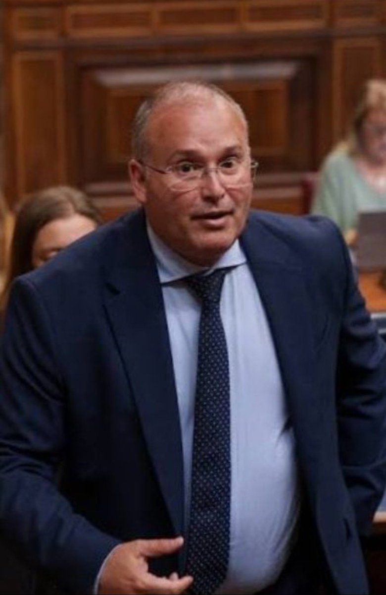 Pepeluis1150491's tweet photo. "Que los niños moritos que han entrado en España que se vayan llendo por donde han venido"...esto solo lo puede decir un cerdo infectado con triquinosis!!. https://t.co/TCZHtEuaXZ
